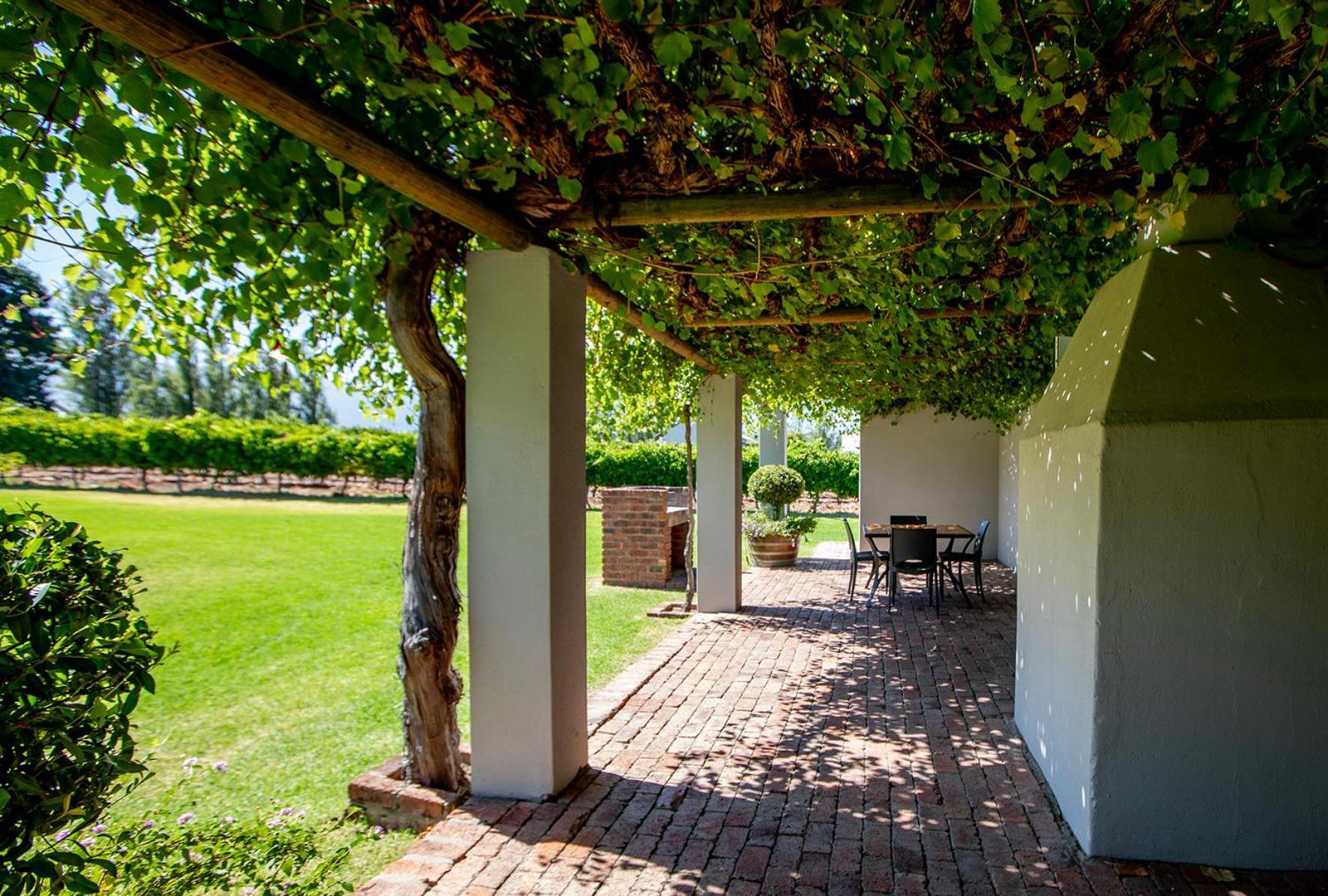 Saronsberg Vineyard Cottages Тулбаг Екстериор снимка