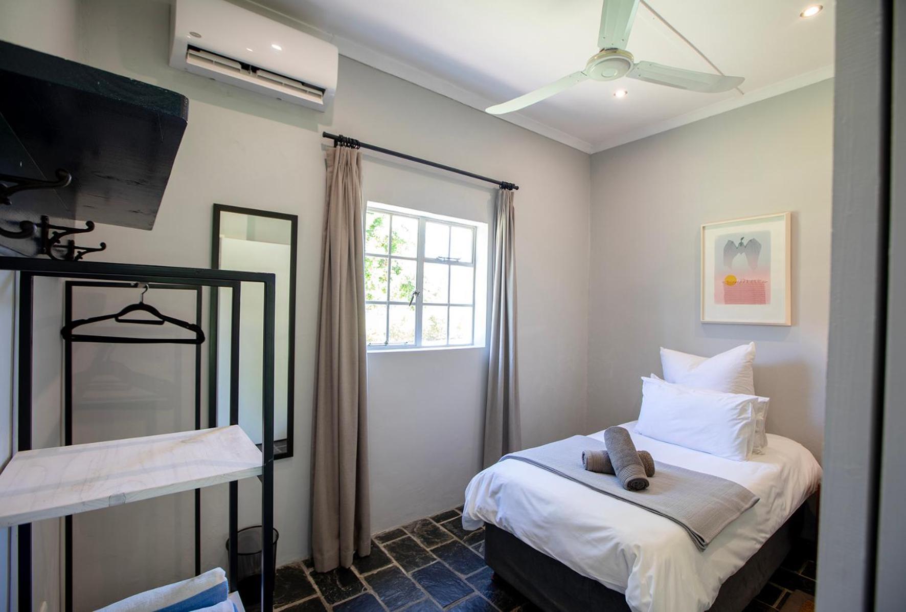 Saronsberg Vineyard Cottages Тулбаг Екстериор снимка