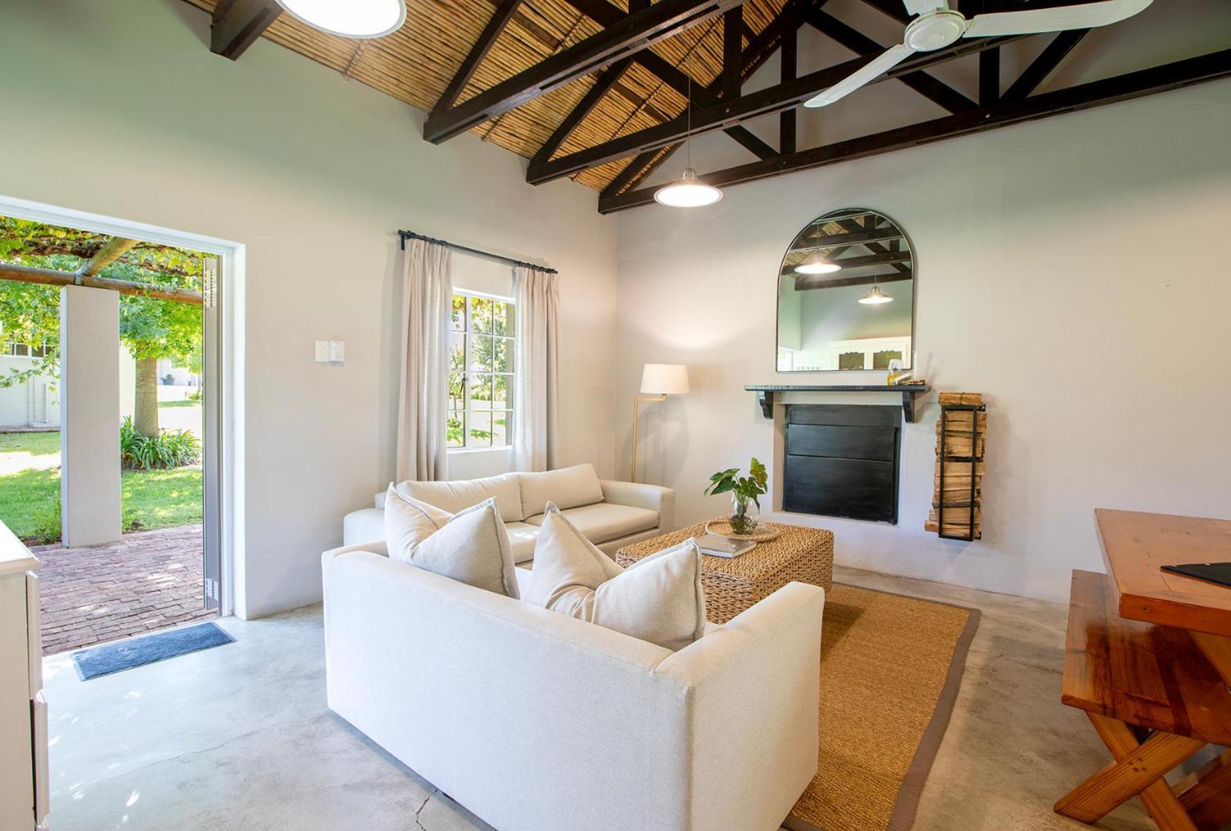 Saronsberg Vineyard Cottages Тулбаг Екстериор снимка