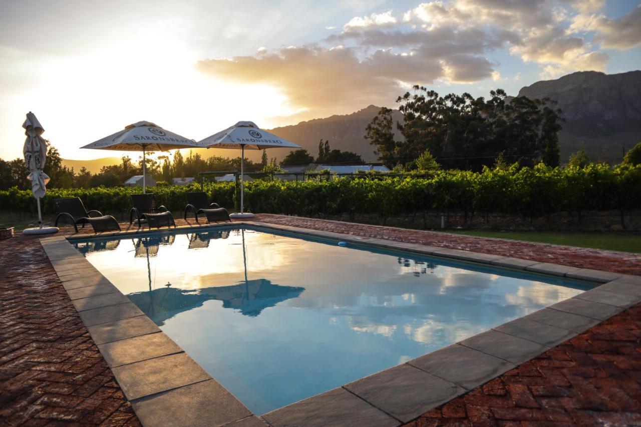 Saronsberg Vineyard Cottages Тулбаг Екстериор снимка